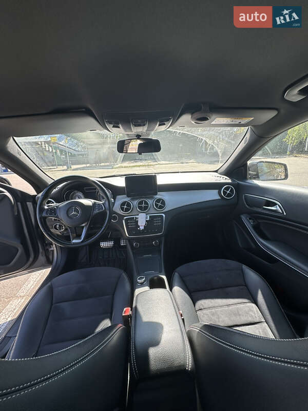 Седан Mercedes-Benz CLA-Class 2014 в Киеве фото 32 Седан Mercedes-Benz CLA-Class 2014 в Киеве