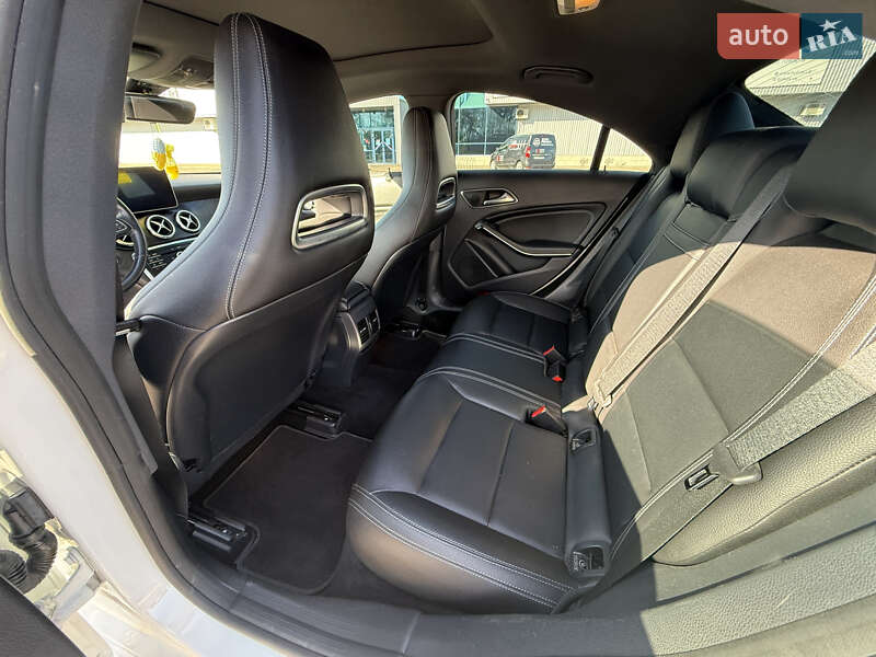 Седан Mercedes-Benz CLA-Class 2018 в Луцке фото 18 Седан Mercedes-Benz CLA-Class 2018 в Луцке