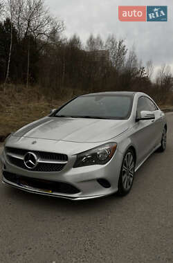 Седан Mercedes-Benz CLA-Class 2017 в Львове