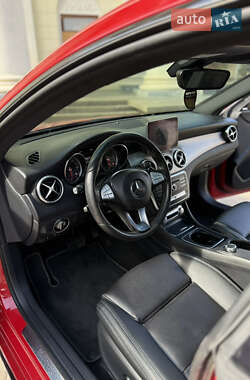 Седан Mercedes-Benz CLA-Class 2017 в 