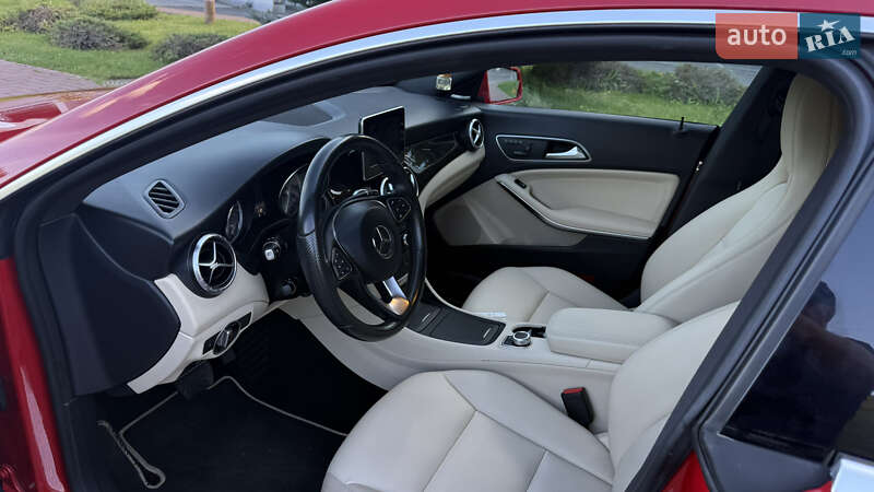 Седан Mercedes-Benz CLA-Class 2015 в Києві