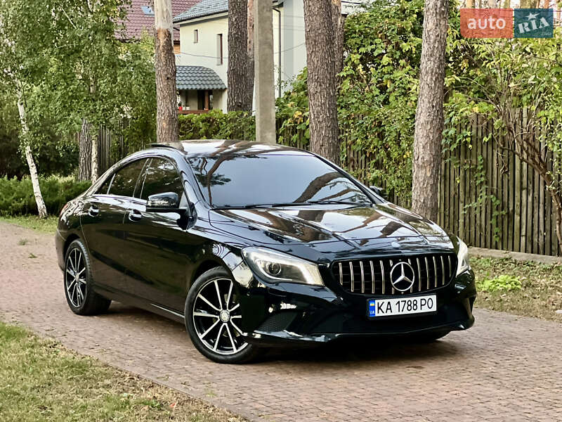 Седан Mercedes-Benz CLA-Class 2013 в Киеве