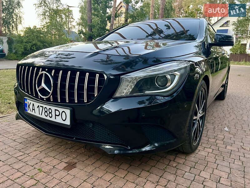 Седан Mercedes-Benz CLA-Class 2013 в Киеве