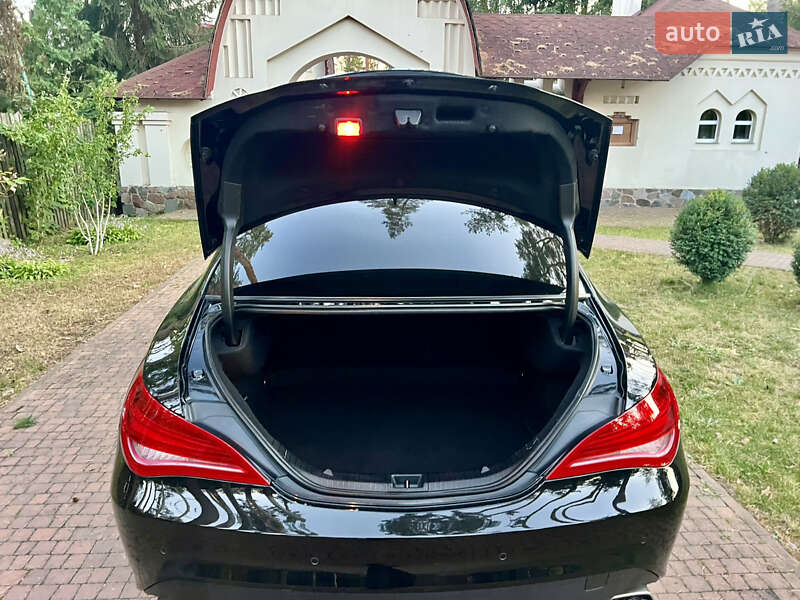 Седан Mercedes-Benz CLA-Class 2013 в Киеве