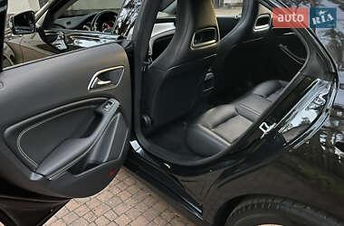 Седан Mercedes-Benz CLA-Class 2013 в 