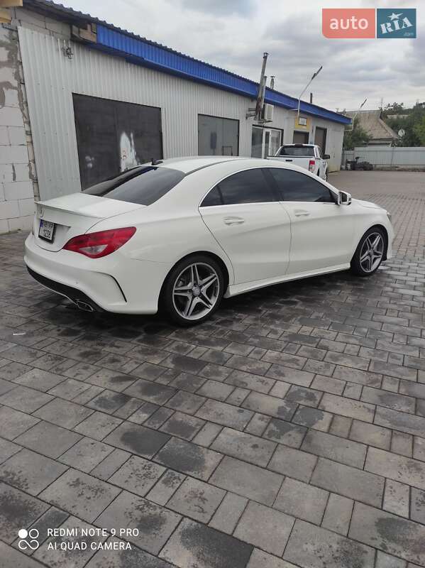 Седан Mercedes-Benz CLA-Class 2015 в Умані