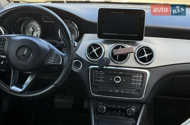 Седан Mercedes-Benz CLA-Class 2015 в 