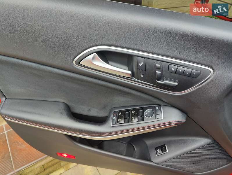 Седан Mercedes-Benz CLA-Class 2015 в Тернополе