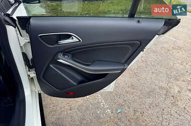 Седан Mercedes-Benz CLA-Class 2016 в 