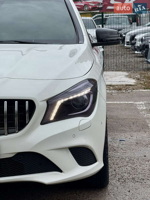 Седан Mercedes-Benz CLA-Class 2016 в Киеве