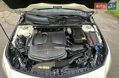 Седан Mercedes-Benz CLA-Class 2014 в 