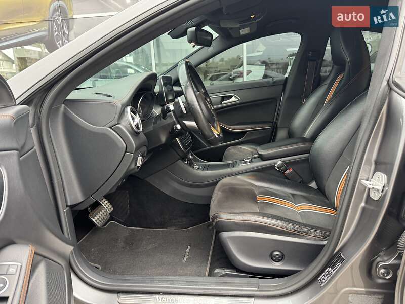 Седан Mercedes-Benz CLA-Class 2015 в Києві