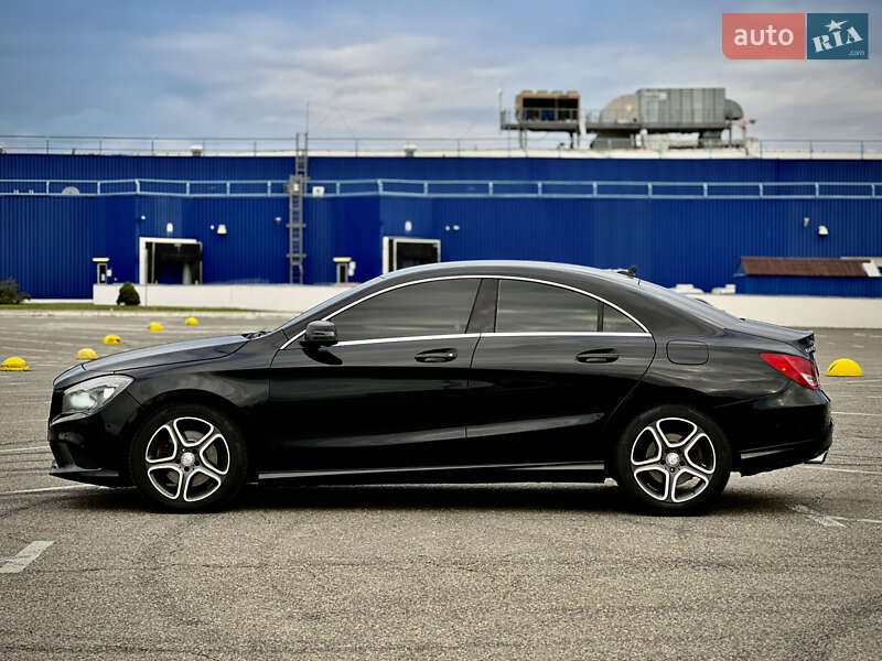 Седан Mercedes-Benz CLA-Class 2015 в Киеве