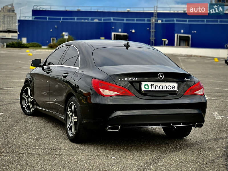 Седан Mercedes-Benz CLA-Class 2015 в Киеве