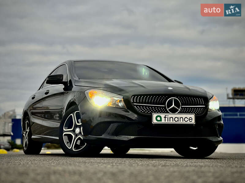 Седан Mercedes-Benz CLA-Class 2015 в Киеве