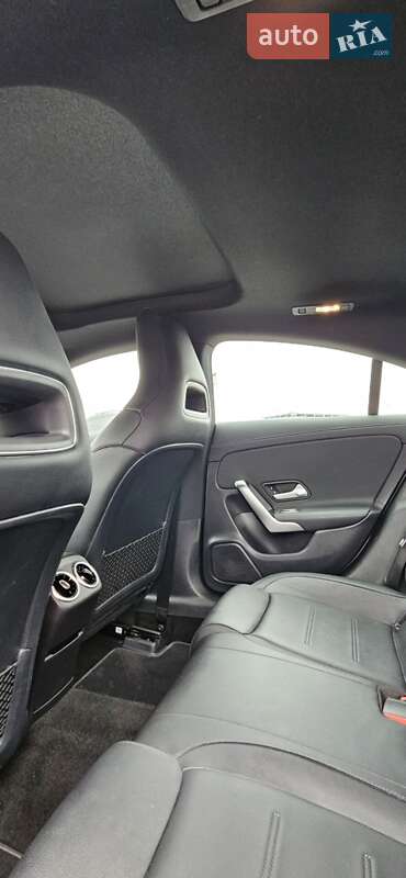 Седан Mercedes-Benz CLA-Class 2019 в Києві