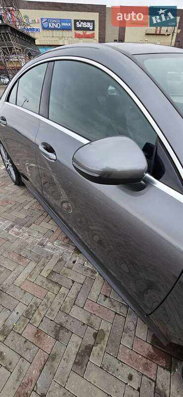 Седан Mercedes-Benz CLA-Class 2019 в Києві