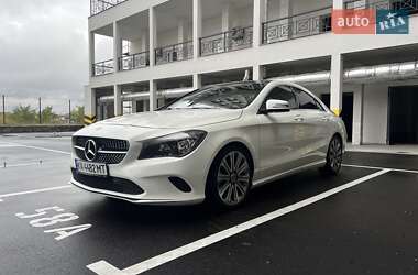 Седан Mercedes-Benz CLA-Class 2018 в Киеве