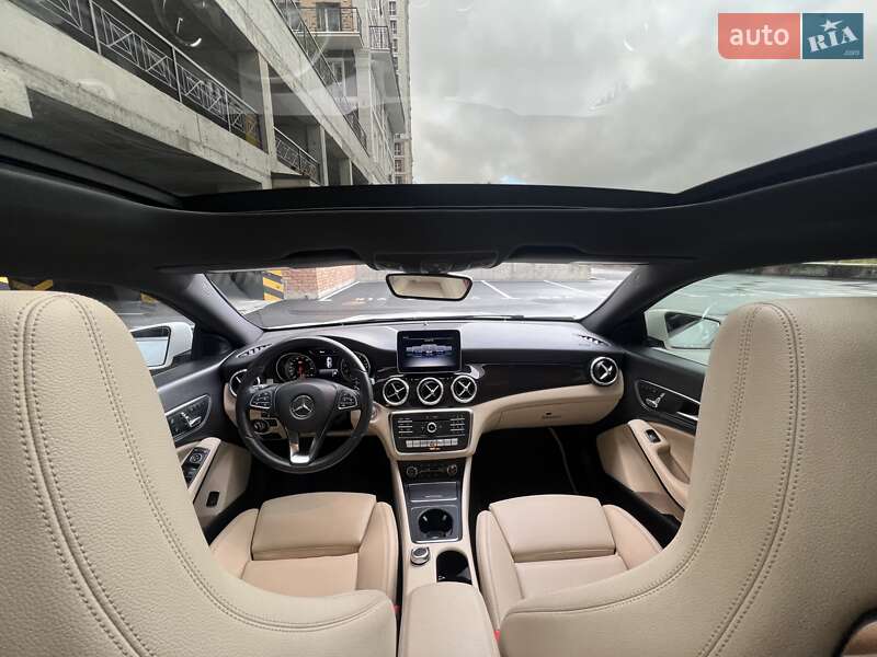 Седан Mercedes-Benz CLA-Class 2018 в Києві