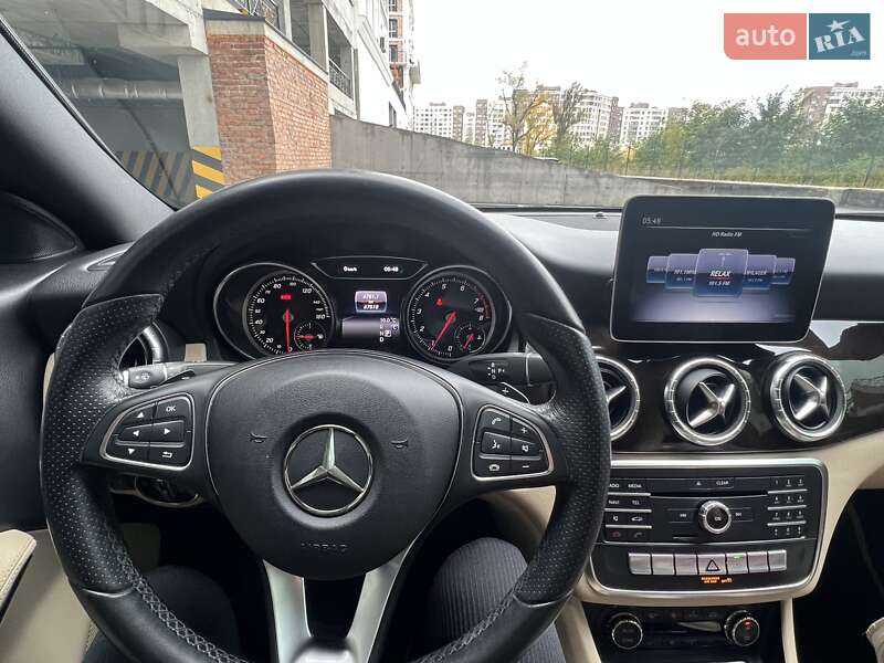 Седан Mercedes-Benz CLA-Class 2018 в Києві