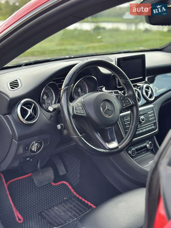Седан Mercedes-Benz CLA-Class 2015 в Ровно