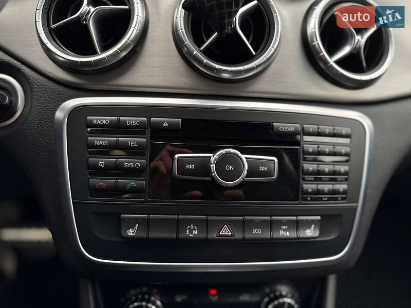 Седан Mercedes-Benz CLA-Class 2013 в Киеве фото 15 Седан Mercedes-Benz CLA-Class 2013 в Киеве
