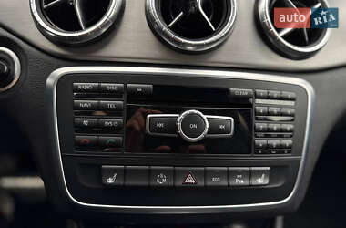 Седан Mercedes-Benz CLA-Class 2013 в  фото 15 Седан Mercedes-Benz CLA-Class 2013 в