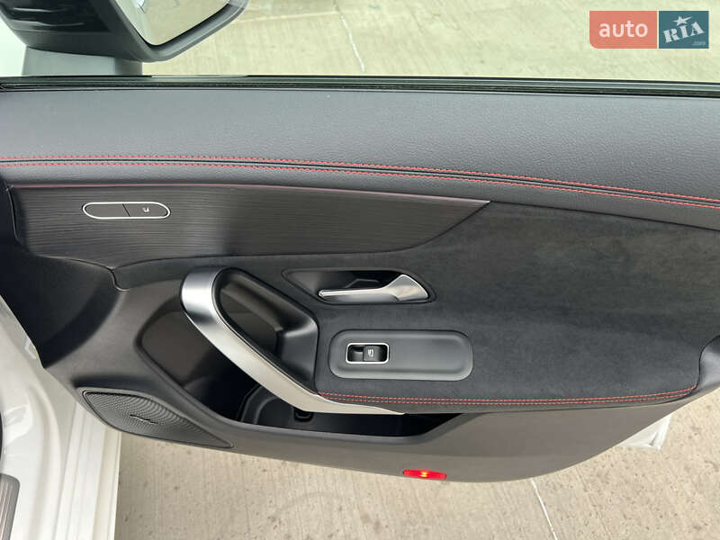Седан Mercedes-Benz CLA-Class 2025 в Києві фото 51 Седан Mercedes-Benz CLA-Class 2025 в Києві
