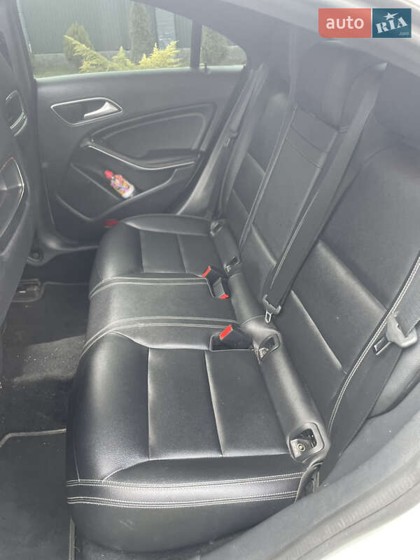 Седан Mercedes-Benz CLA-Class 2017 в Яворові фото 19 Седан Mercedes-Benz CLA-Class 2017 в Яворові