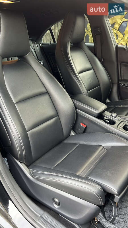 Седан Mercedes-Benz CLA-Class 2016 в Киеве фото 32 Седан Mercedes-Benz CLA-Class 2016 в Киеве