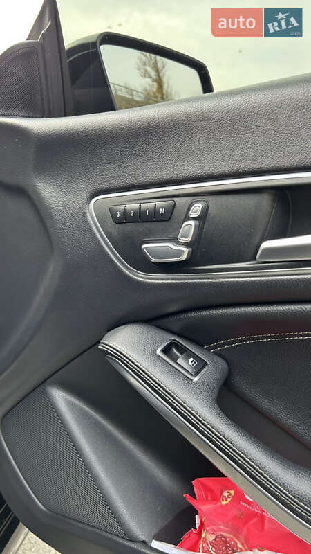 Седан Mercedes-Benz CLA-Class 2016 в Киеве фото 30 Седан Mercedes-Benz CLA-Class 2016 в Киеве