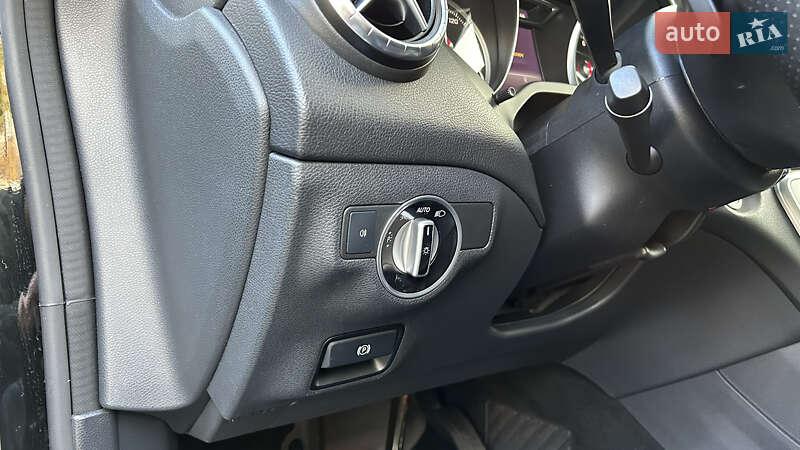 Седан Mercedes-Benz CLA-Class 2016 в Киеве фото 17 Седан Mercedes-Benz CLA-Class 2016 в Киеве