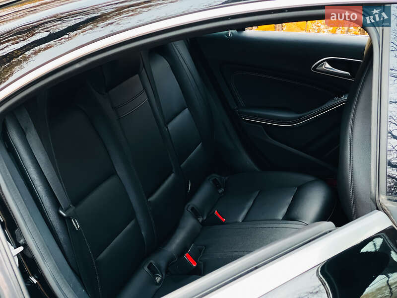 Седан Mercedes-Benz CLA-Class 2015 в Киеве фото 23 Седан Mercedes-Benz CLA-Class 2015 в Киеве