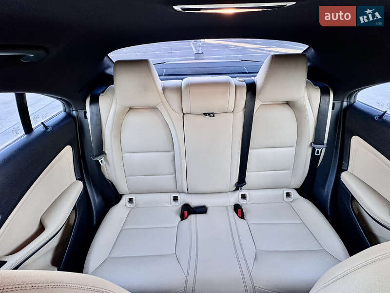 Седан Mercedes-Benz CLA-Class 2014 в Києві фото 46 Седан Mercedes-Benz CLA-Class 2014 в Києві