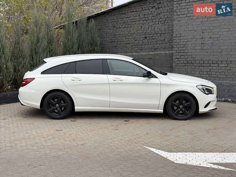 Универсал Mercedes-Benz CLA-Class 2017 в Киеве фото 7 Универсал Mercedes-Benz CLA-Class 2017 в Киеве