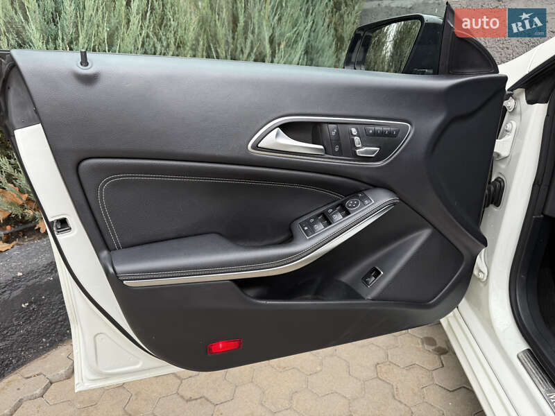 Универсал Mercedes-Benz CLA-Class 2017 в Киеве фото 30 Универсал Mercedes-Benz CLA-Class 2017 в Киеве