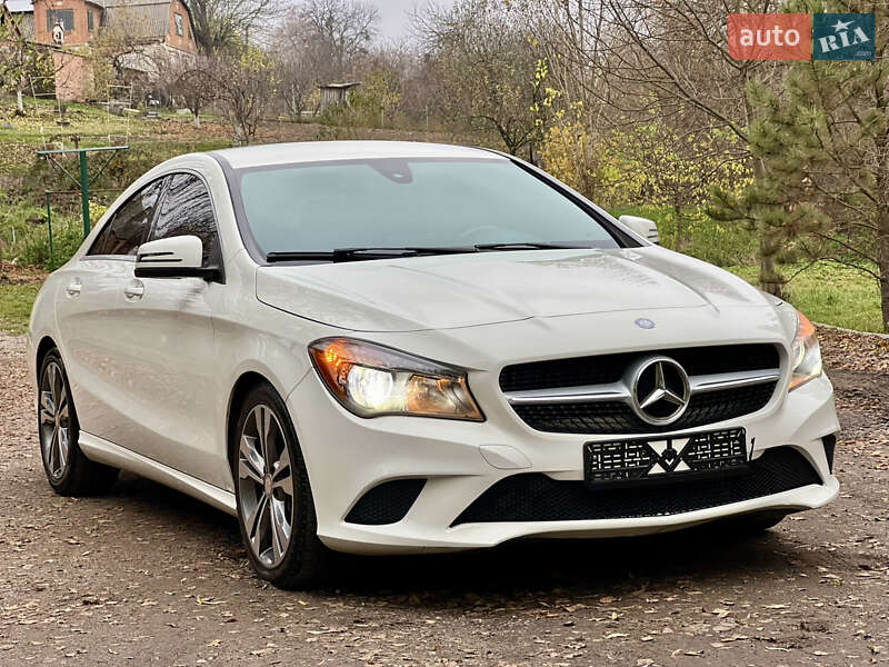 Седан Mercedes-Benz CLA-Class 2015 в Валках