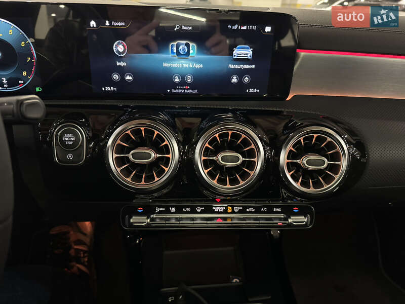 Седан Mercedes-Benz CLA-Class 2020 в Киеве