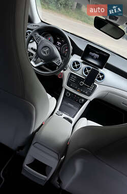 Універсал Mercedes-Benz CLA-Class 2016 в Вараші