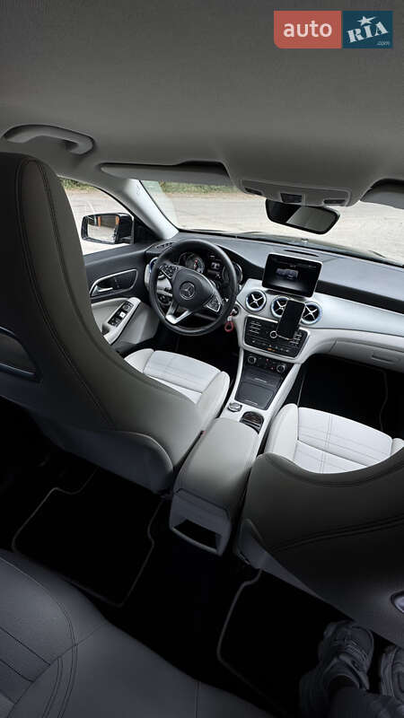 Универсал Mercedes-Benz CLA-Class 2016 в Ровно