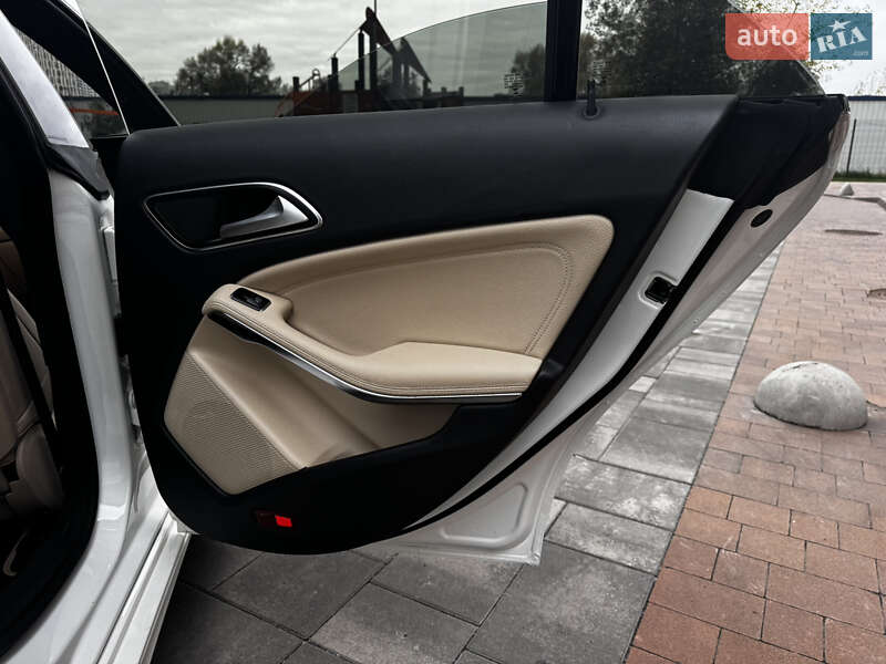 Седан Mercedes-Benz CLA-Class 2018 в Києві фото 15 Седан Mercedes-Benz CLA-Class 2018 в Києві