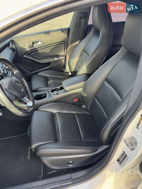 Седан Mercedes-Benz CLA-Class 2018 в Киеве фото 27 Седан Mercedes-Benz CLA-Class 2018 в Киеве