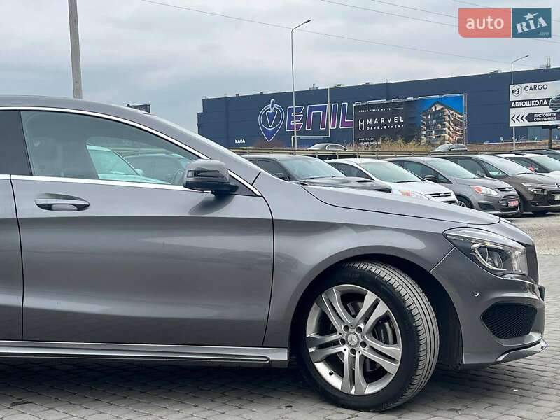 Седан Mercedes-Benz CLA-Class 2016 в Львові