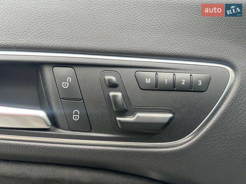 Седан Mercedes-Benz CLA-Class 2016 в Львові