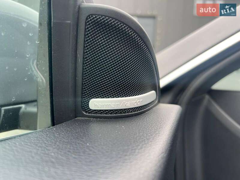 Седан Mercedes-Benz CLA-Class 2016 в Львові