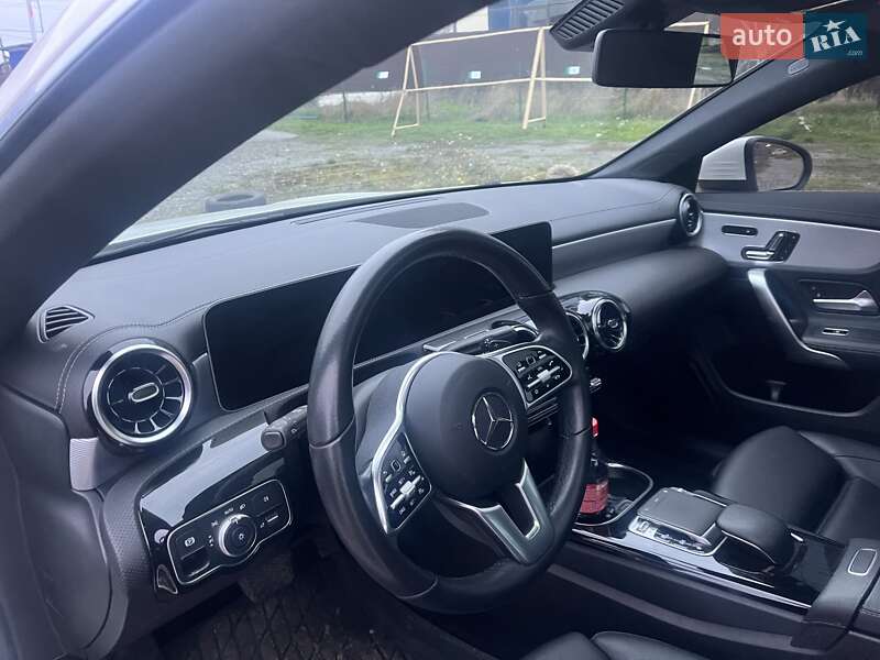 Седан Mercedes-Benz CLA-Class 2019 в Харькове