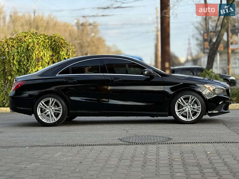 Седан Mercedes-Benz CLA-Class 2014 в Дніпрі
