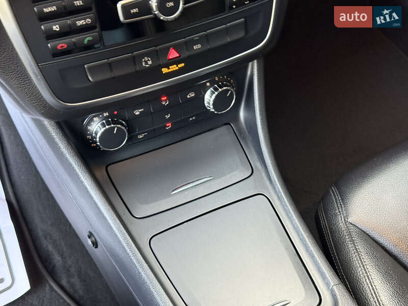 Седан Mercedes-Benz CLA-Class 2014 в Дніпрі