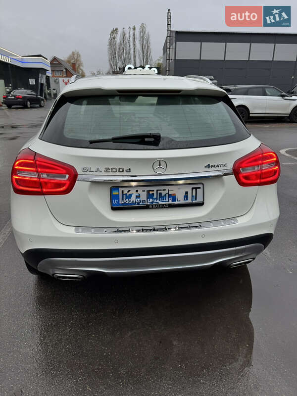 Универсал Mercedes-Benz CLA-Class 2016 в Киеве