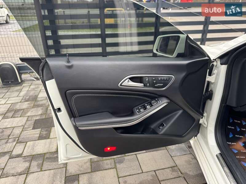 Седан Mercedes-Benz CLA-Class 2015 в Рівному